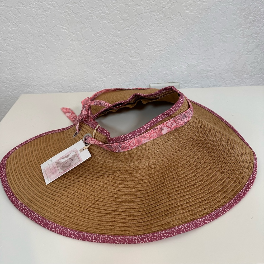 Jessica Simpson Tan and Pink Straw Sun Visor NWT